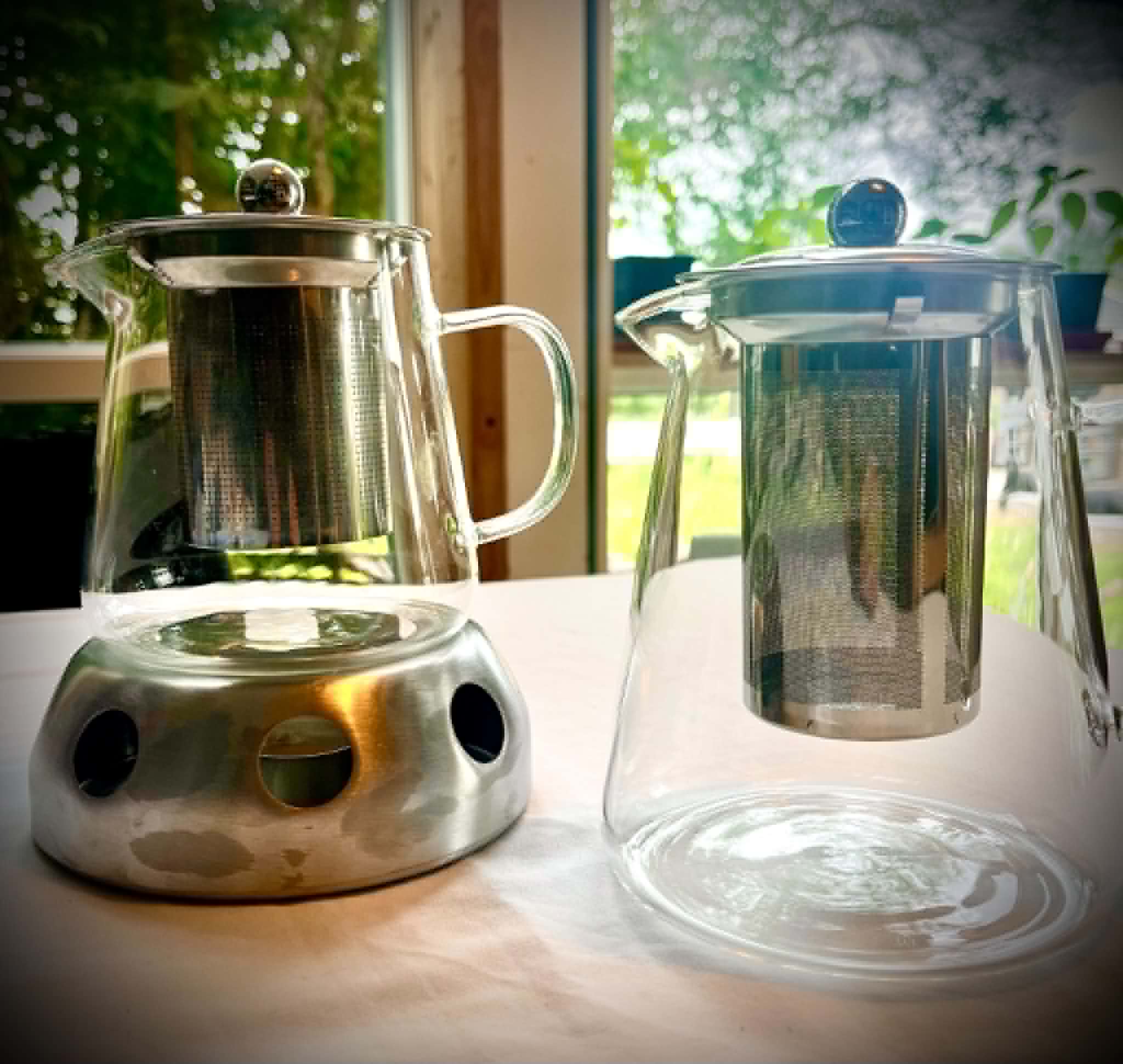 Tekanne i glass med infuser